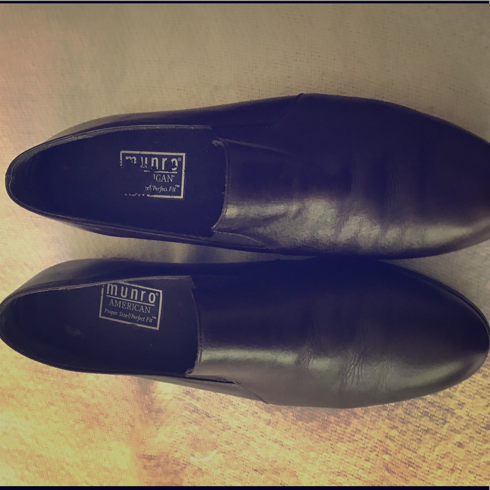 Munro Slip On Casual Shoes